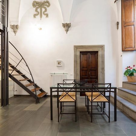 Pepi Loft In A Historical Building Apartment ฟลอเรนซ์ ภายนอก รูปภาพ