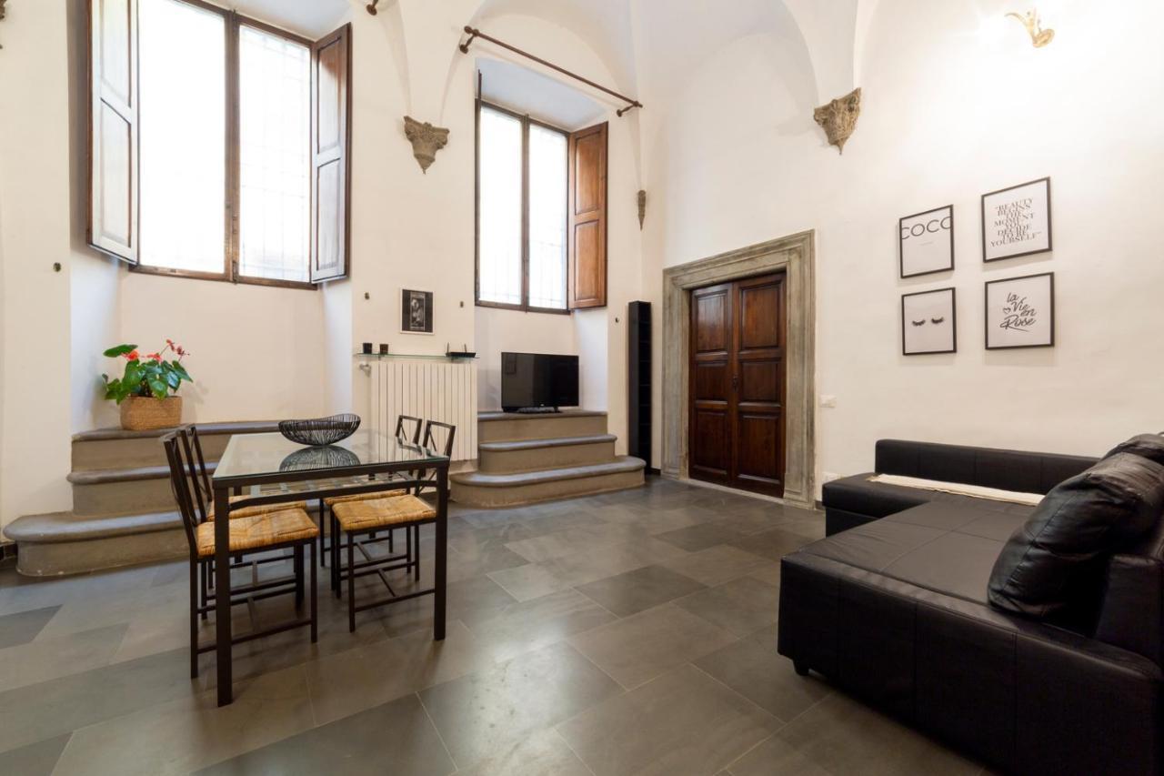 Pepi Loft In A Historical Building Apartment ฟลอเรนซ์ ภายนอก รูปภาพ